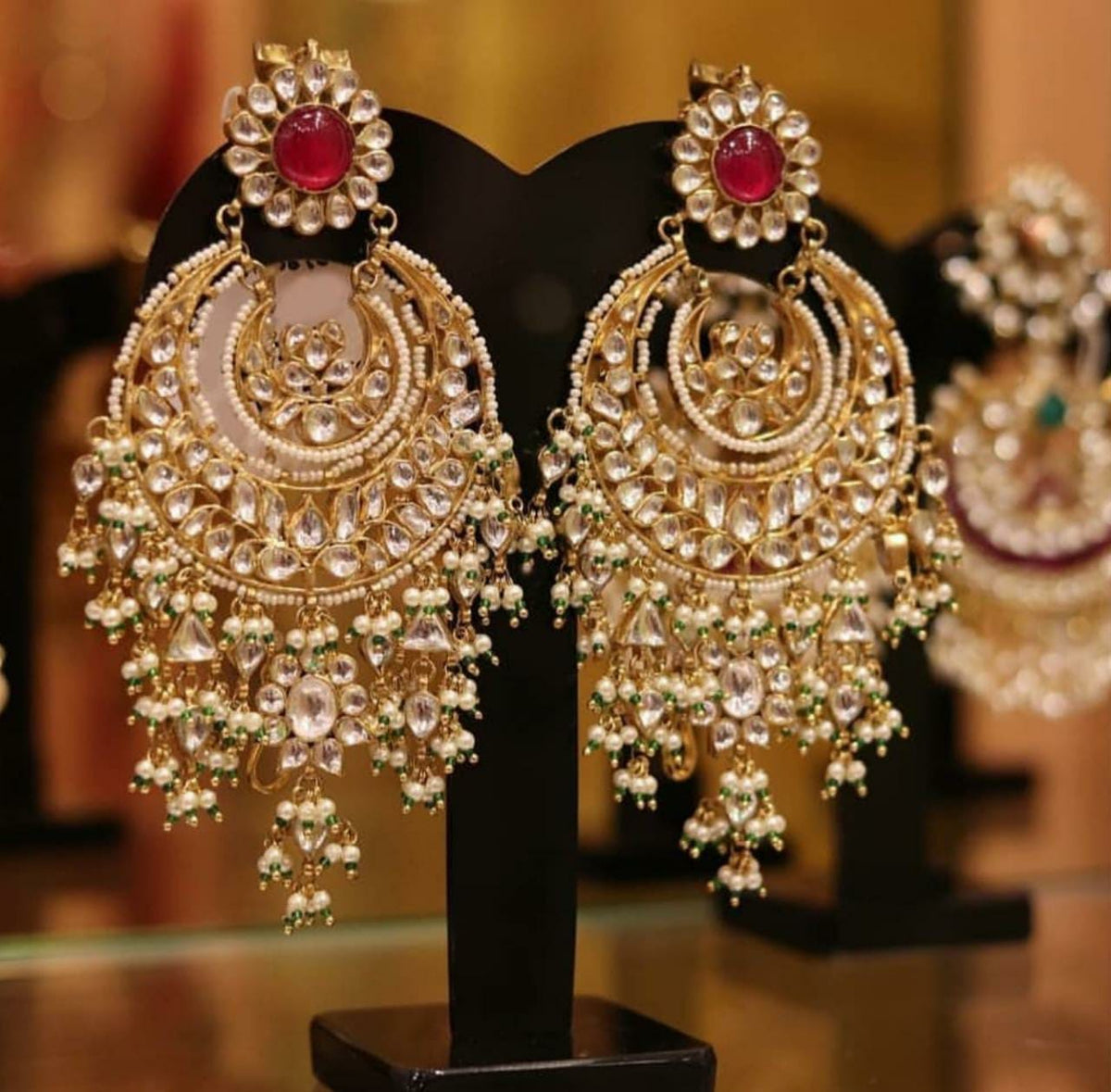 Chand Baali earring in Red and green