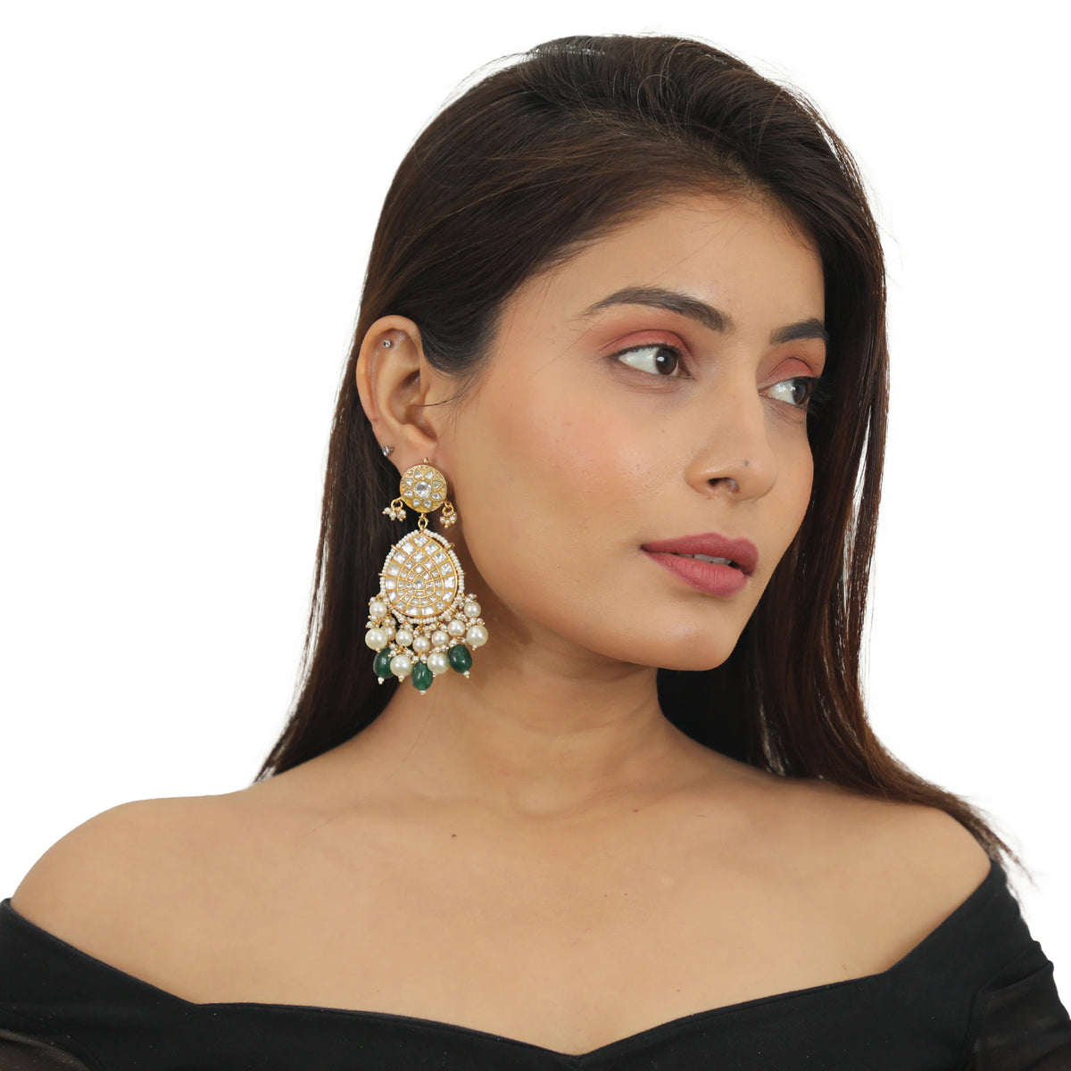 White Choker Set With Small Dark Green And Pearl Line Beadded Green Beads And Pearl