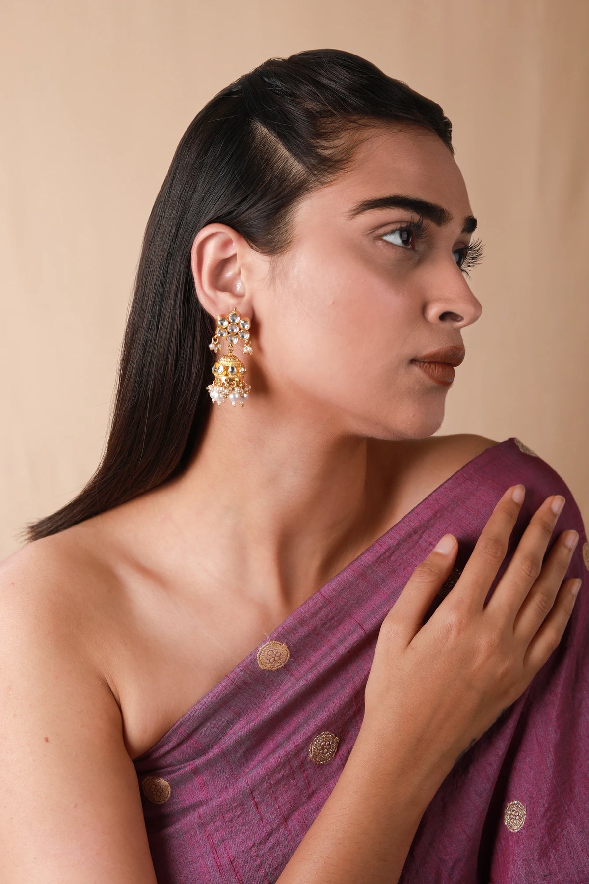 Riana beautiful kundan choker necklace in pearl for women