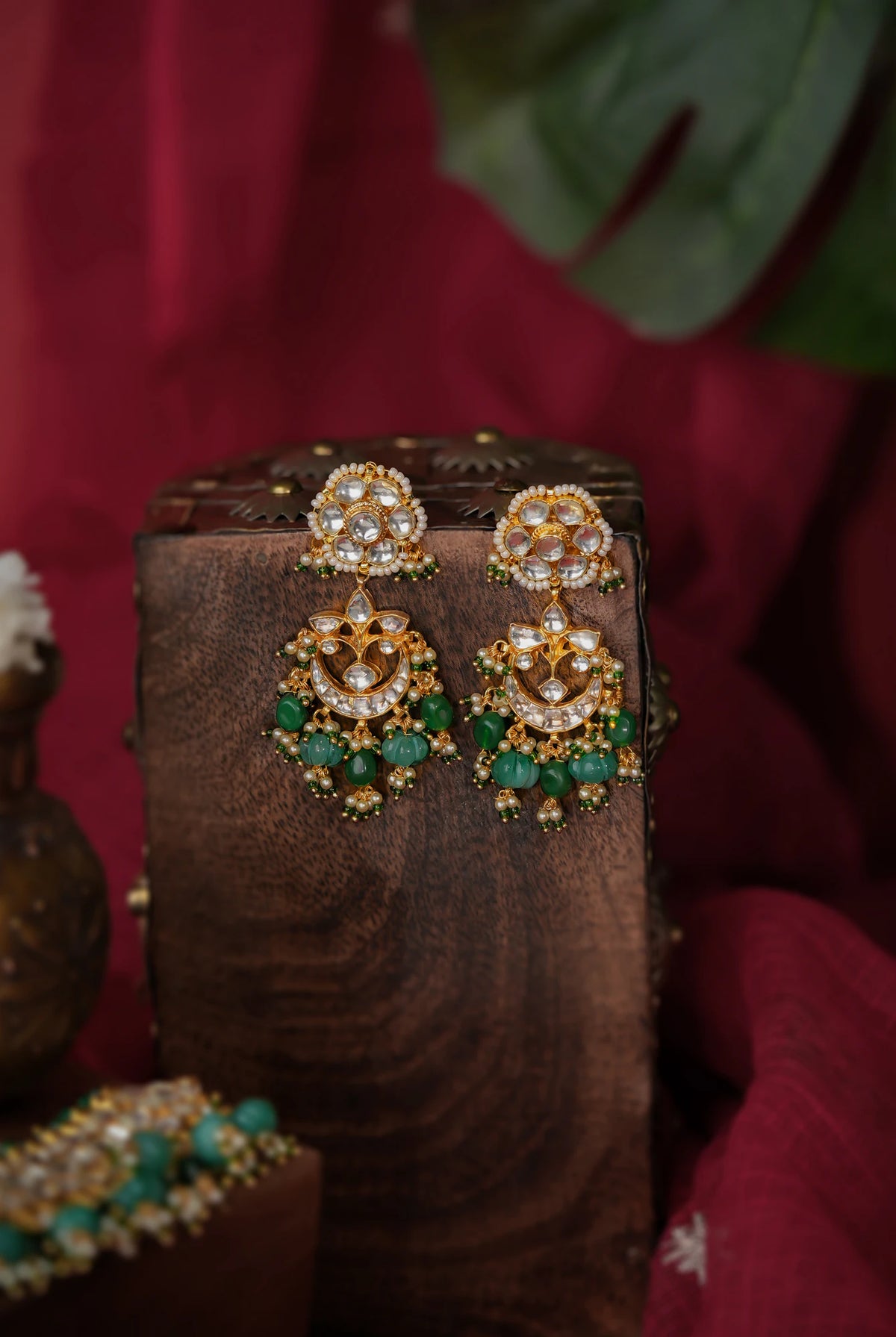 festive wear choker set with shades of emerald drops