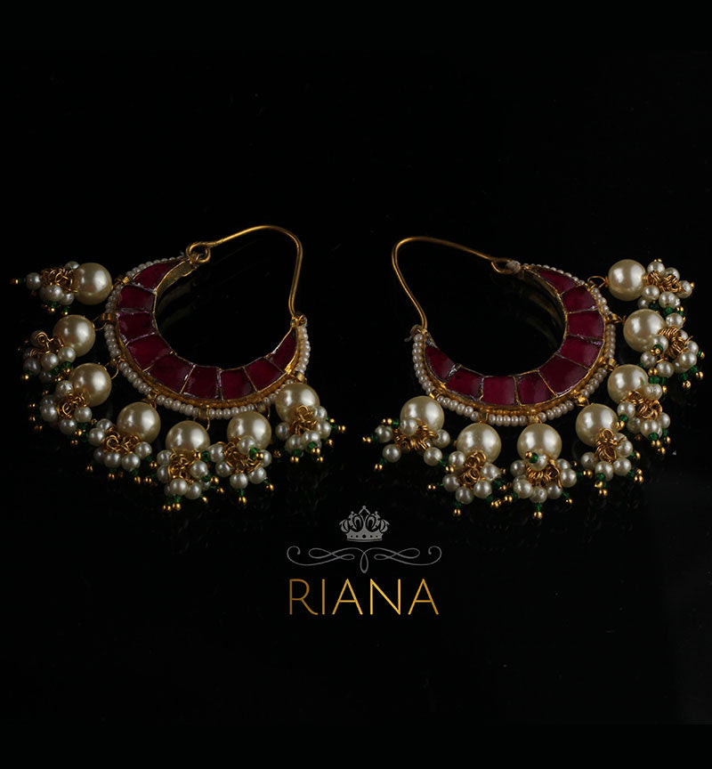 Red & white chaand balis