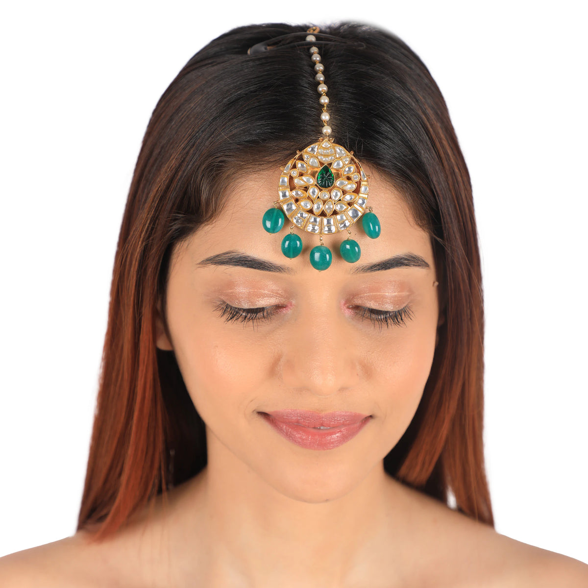 Emerald Green Beads White Jadtar Wedding Wear Maangtikka