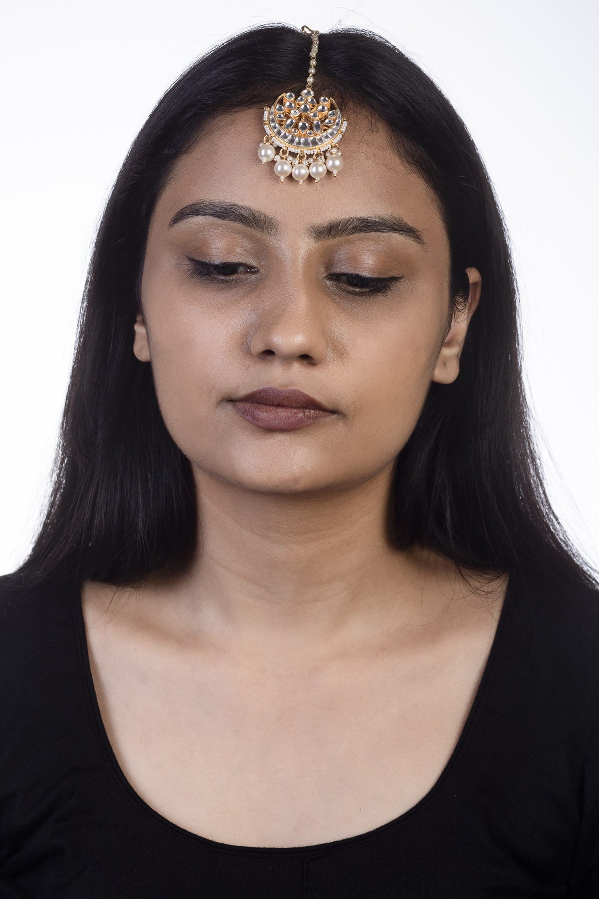 Moon Shapped Stone Studded Maang Tikka