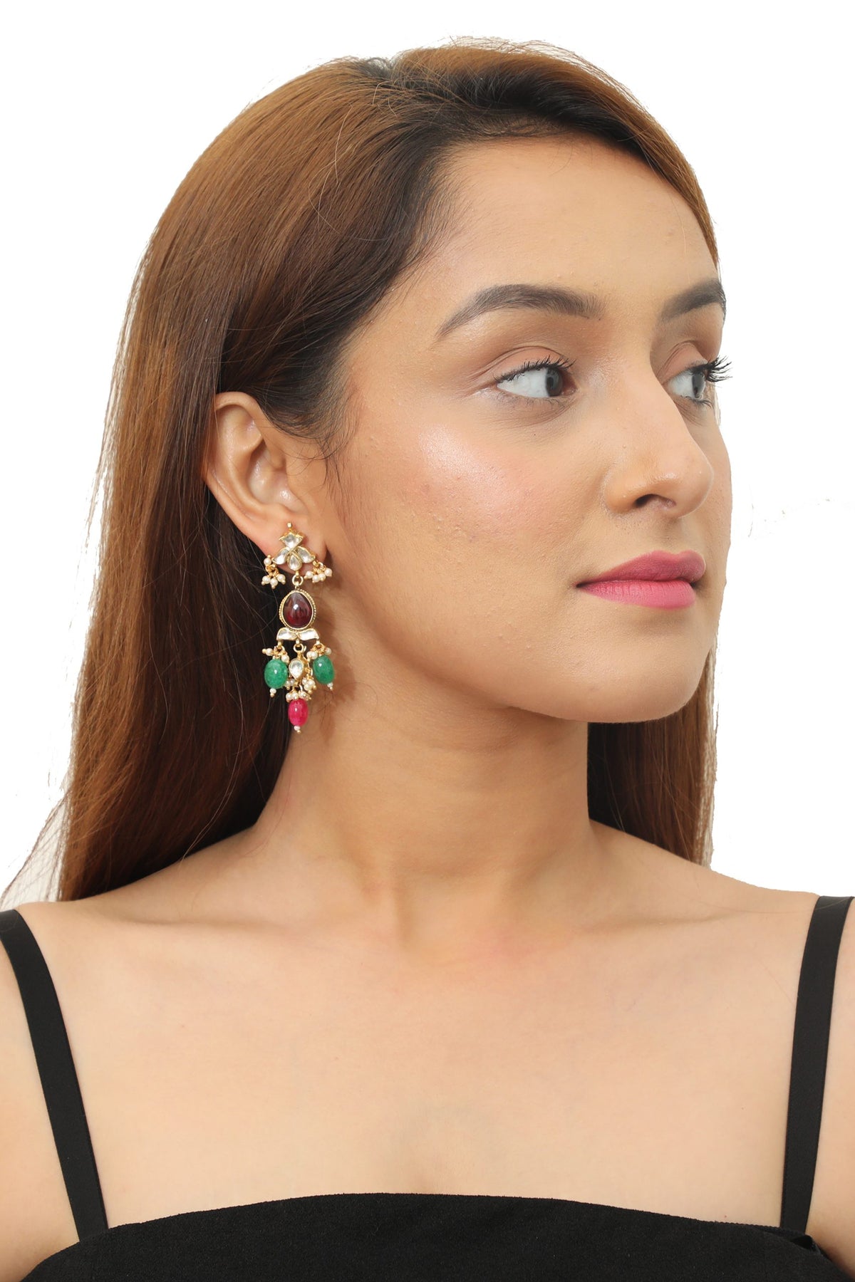 WHITE JADTAR STONE WITH NAVRTAN CHOKER SET WITH EARRINGS