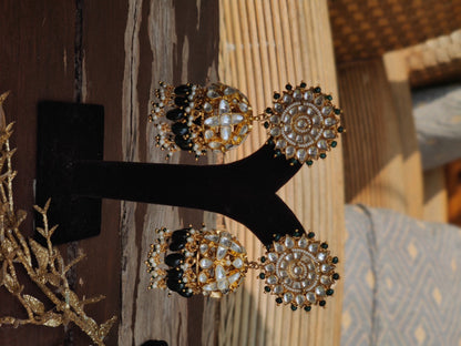 WHITE JADTAR STONE WITH GREEN BEADS HEAVY NECKLACE WITH  JHUMKI & LONG PENDAND