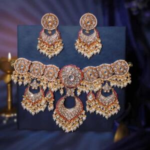 Handcrafted choker necklace in style with a little touch of pink.