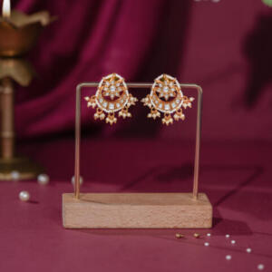 White tiny pearl small studs