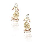 WHITE SMALL STONE OVAL MOTIVES NECKLACE SET WITH PEARL AND LIGHT PINK  HANGINGS