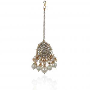 WHITE JADTAR STONE TIKKA WITH DOUBLE LAYER PEARL HANGINGS