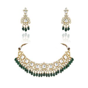 Simple necklace set of jadtar, pearls and beads