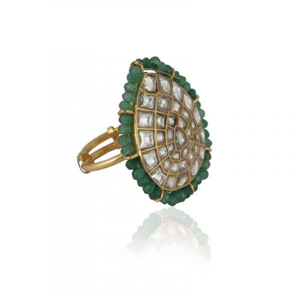 WHITE JADTAR STONES SEA GREEN RING