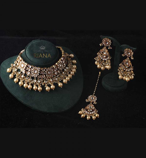 Necklace of white jadtar stones Kundan maang tikka with earrings