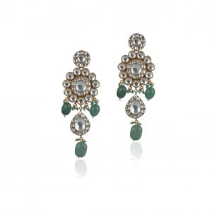 LIGHT GREEN BEADS WITH WHITE JADTAR STONE EARRINGS AND PASTEL GREEN BEADS