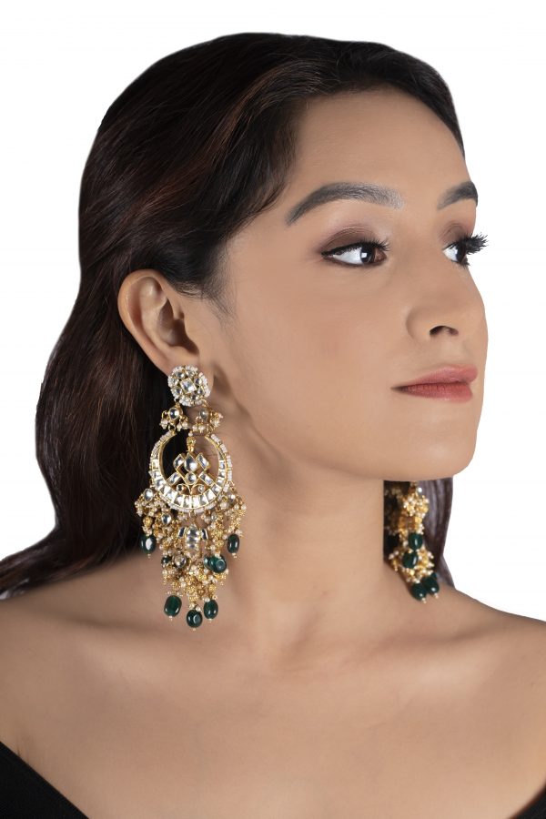 HEAVY BRIDAL NECKLACE WITH UPPER GOLDEN BALLS