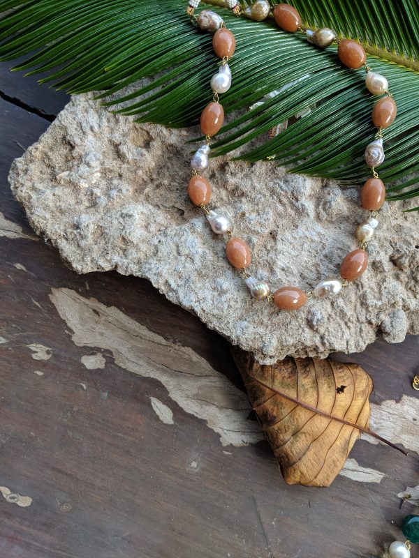 Corel color beads and pearls layered mala