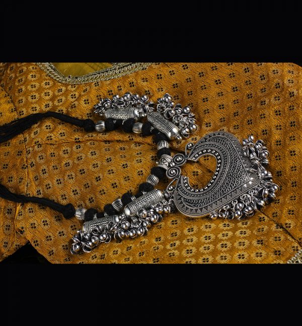 Navratri Special Oxodised Neckpiece