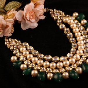 Kundan studded pearl Necklace