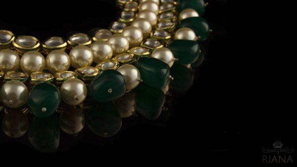Kundan studded pearl Necklace