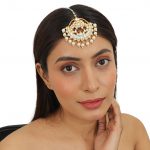 WHITE PEARL TRIANGLE SHAPE JADTAR STONE TIKKA